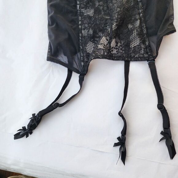 victoria’s Secret black Pink lace teddy lingerie 34B Corset Bustier Coquette Bow - Picture 3 of 11